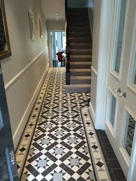 This Is Modified Blenheim Pattern Simply Stunning Tiled Hallway Hallway Flooring Hallway Tiles Floor
