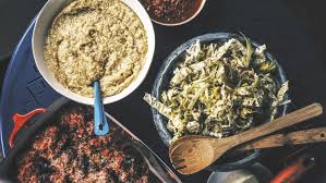 Mushroom and spinach lasagna with tricolore salad with parmesan and garlic bread. How To Have A Fancy Dinner Party For 10 People With Only 50 Italian Dinner Party Fancy Dinner Dinner Party Recipes