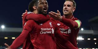 Lancée en 1888 par la the football association sous le nom de football league, la compétition laisse place en 1992 à la premier league, dont le nom officiel est. Football L Angleterre Marche Sur L Europe Une Premiere Historique