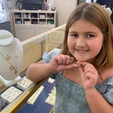8-Year-Old Designs New Pawleys Island Shell Jewelry Line