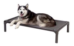 The microfiber cover is durable, removable and machine washable. What Are The Best Dog Beds For Chewers Bark