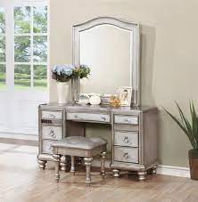 Maybe you would like to learn more about one of these? Bling Game Platinum Vanity Stool Set 204187 Bedroom Dresser Sets Bedroom Vanity Set Mirrored Vanity Desk