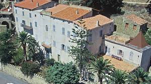 Contact maison en corse on messenger. Maisons De Reve Des Stars L Express Styles