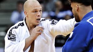 We did not find results for: Judoka Grol Woest Negentig Procent Van Mijn Trainingsmaten Weg Nos