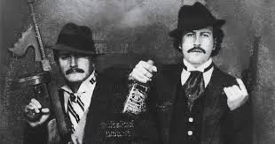 Gustavo Gaviria And Pablo Escobar Were Cousins And Close Friends Since Childhood So It Only Made Sense That When Esc Pablo Escobar Pablo Escobar Dead Escobar