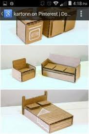 Puppenmobel Basteln Aus Pappe Basteln Kartonhaus Karton Puppenhaus Diy Karton