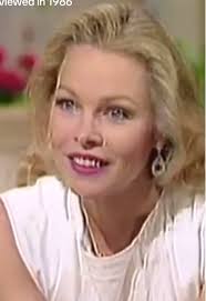 “I can talk about the s-x and he can talk about the dr-gs” 😂😭 The  questions she is asked by the interviewer I find slightly strange, they are  just hard, personal questions. #michellephillips #1986 ...