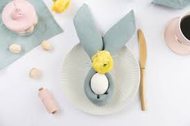 Eier mit allen möglichen farben und verzierungen sind der klassiker. Osterdeko Selber Machen Dekoideen Zu Ostern Tchibo