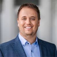 20+ Profile mit dem Suchbegriff „Eric Bauer“