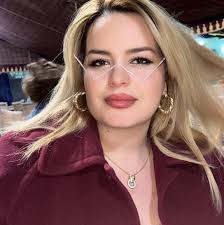 باش تتمتع ب carte Club mg، ما عليك كان تعمل demande في l'accueil متاع أقرب  mg ليك 😉