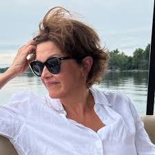 He is such a bully. Has to belittle women journalists when he doesn't like  a question. There's no doubt in my mind that he's an abuser. His behavior  shows it.