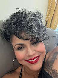 Put a bar of soap under your bedsheets for a baffling but extraordinary  effect. Full article 👇 💬 in the first comment 😊