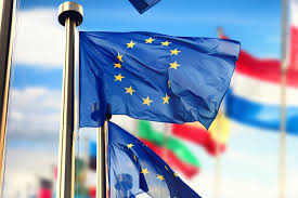 Sin'ora l'unione europea aveva sempre rifiutato di accollarsi i rischi derivanti dall'insolvenza di kiev. L Unione Europea E Le Pagelle Dell Allargamento Balcani Aree Home Osservatorio Balcani E Caucaso Transeuropa