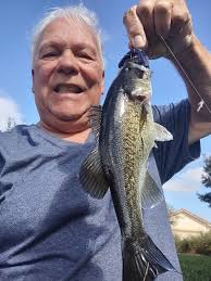 🦃Happy Thanksgiving everyone! Check out the pick of the day caught by  @rubbatoe #crab #underwateradventure #freediverlife #catchandcook ##onebreat