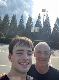 Andrew Schrage (@andrew_schrage)