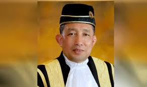 Pejabat peguam negara memulakan siasatan mengenai perkara tersebut. Peguam Negara Sentiasa Keluar Garis Panduan Sepanjang Pkp Kool Fm