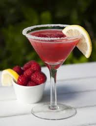 Raspberry Lemondrop 2 Oz Grey Goose Vodka 2 Tsp Lemon Juice 6 Raspberries 2 Tsp Sugar Splash Of 7up Lemon Drop Recipe Lemon Raspberry Lemon Drop Martini