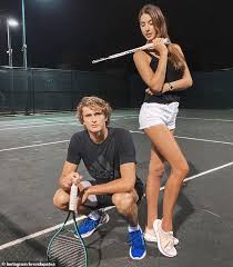 Mar 13, 2021 · alexander zverev's ex brenda patea has given birth to the former couple's baby girl. Alexander Zverev Tried To Strangle His Ex Girlfriend At Last Year S Us Open Aktuelle Boulevard Nachrichten Und Fotogalerien Zu Stars Sternchen