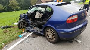Johan eliasch ist eine schillernde persönlichkeit. Schwerer Unfall Auf Dem Ricken Top Online