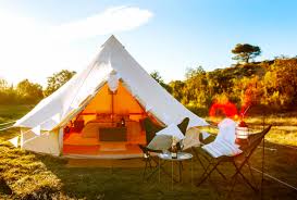 Suite Jeunes Maries Camping De Luxe Tente Tipi Guirlande Fanion