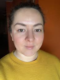 🌟 MINI REVIEW 🌟 I'm coming to this relatively late because I only bought  Glossier's Futuredew