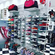 Mild steel wall mounted shoe display rack. Mild Steel Wall Mounted Shoes Display Rack Rizwan Rack Craft Id 21274568633