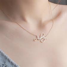 Classic Scriptina Name Necklace Alskar