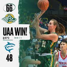 Tori Hollingshead & Elaina Mack combine for 37 points