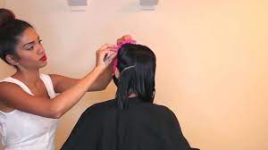 Agaknya wanita itu baru selesai mandi ketika aku melihat rambut panjang ikalnya yang basah serta handuk yang melilit tubuhnya. Model Rambut Undercut Wanita Youtube