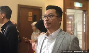 Datuk rizal mansor who claims to be rosmah's special officer said the cybertroopers were tasked with protecting rosmah's image and reputation. Malaysiakini Projek Solar Saya Ditekan Najib Mem Dan Rizal Kata Bekas Menteri