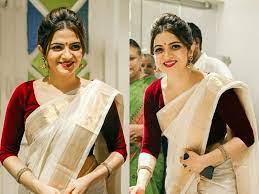 14 Simple Effortless Saree Makeup Ideas Keep Me Stylish Kerala Saree Blouse Designs Kerala Saree Blouse Saree Hairstyles