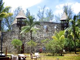Pin By Lynne Boswell On Mauritius Beautiful Places To Visit Mauritius Resorts Destination Spa Beautiful Places To Visit
