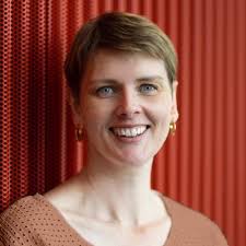 Laura Jayne Hodges (Hodgerella@)