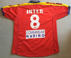 Put them on your website or wherever you want (forums, blogs, social networks, etc.) Deportivo Pasto Home Fussball Trikots 2002