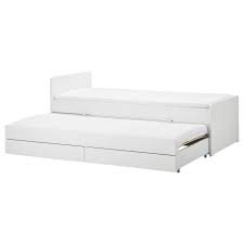Slakt Bettgestell Unterbett Aufbewahrung Weiss Ikea Deutschland In 2020 Bett Lagerung Ausziehbett Bettgestell