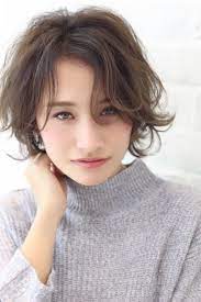 遊び心をひとさじ 素敵な大人のリラクシーカールヘア lee レディース ショート パーマ レトロ 髪型 ボブパーマ