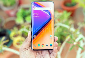 On all oneplus phones with face lock/unlock feature like oneplus 8t, 8 pro, 8t, oneplus 7t, 7, 7t pro, oneplus 6t, 6 and oneplus 5t. Oneplus 7 Pro Oxygenos 9 5 9 Update Brings Face Unlock Assistive Lighting Camera Improvements And More