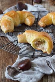 Maronikipferl Aus Germteig Rezept Sweets Lifestyle Rezept Rezepte Lebensmittel Essen Kochen Und Backen