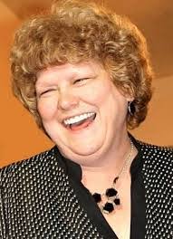 Dianne Mckay's Instagram, Twitter & Facebook