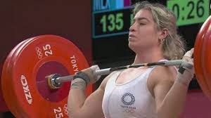 Compite en las categorías de 69 y 76 kg, además de representar a méxico en competencias internacionales. Divtd2v 4u Uqm