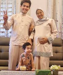 Kerjayanya bermula sebagai salah seorang peserta hero remaja 2011/12. Comelnya Humairah Nak Je Gom0l Gom0l Pipi Tu Netizen Berita Kopak Media