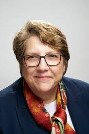 Christy Linden's Instagram, Twitter & Facebook