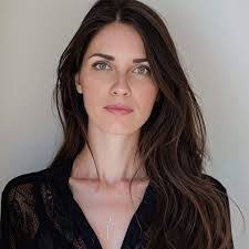 Roxanne Wolfe's Instagram, Twitter & Facebook