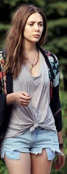 Elizabeth chase lizzie olsen (born february 16, 1989) is an american actress. Elizabeth Olsen Age Bio Height Weight Elizabeth Olsen Bikini Elizabeth Olsen Elizabeth Olsen Style