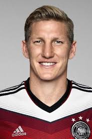 See a recent post on tumblr from @joshuakillmich about schweinsteiger. Bastian Schweinsteiger Movies Age Biography