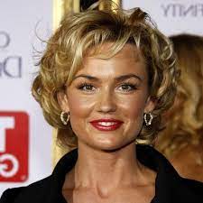 Medium hairstyles for thin hair. Forget All Your Fine Hair Issues With These 50 Short Haircuts Hair Motive