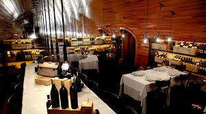 Pierluigi ha scelto nexus video per mostrare al mondo il locale e la cucina. Pierluigi Elegant Dining In Rome Italian Allure Travel