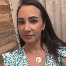 Miranda Betts's Instagram, Twitter & Facebook