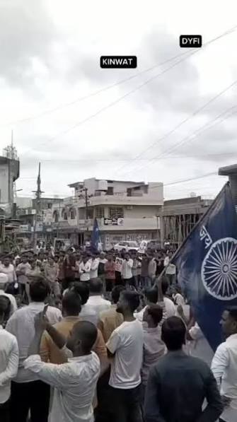 पेपरफुटीचे ’धंदे’ अन् बेरोजगारांचे ’फास’: किनवटमध्ये व्यवस्थेच्या चिंधड्या उडवणारा सत्याग्रह!