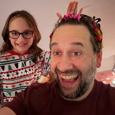 What boot brands and styles work well for small wide feet?